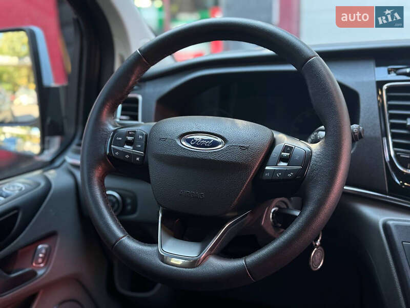 Мінівен Ford Tourneo Custom 2020 в Києві