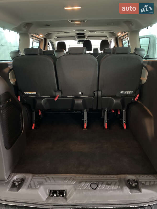 Мінівен Ford Tourneo Custom 2016 в Луцьку фото 40 Мінівен Ford Tourneo Custom 2016 в Луцьку