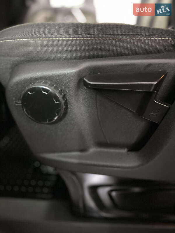 Мінівен Ford Tourneo Custom 2016 в Луцьку фото 61 Мінівен Ford Tourneo Custom 2016 в Луцьку