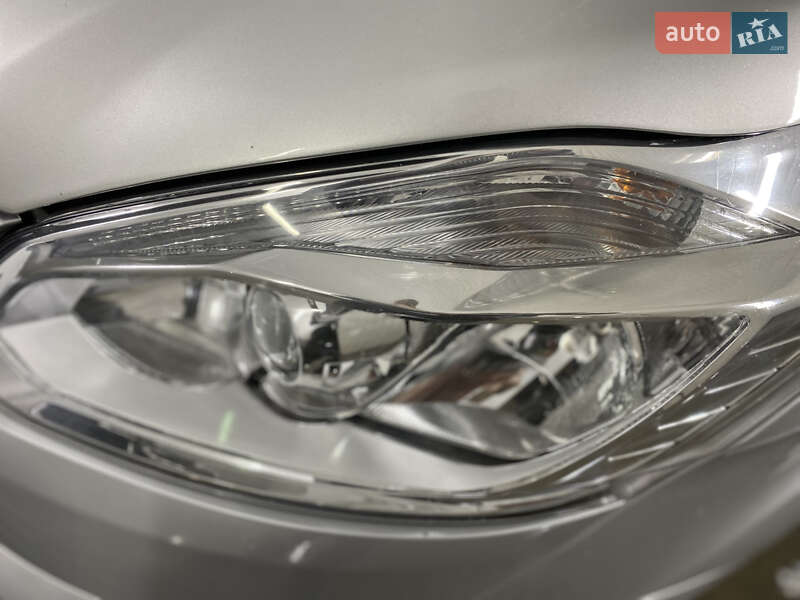 Мінівен Ford Tourneo Custom 2016 в Луцьку фото 63 Мінівен Ford Tourneo Custom 2016 в Луцьку