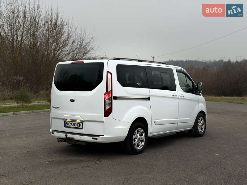 Минивэн Ford Tourneo Custom 2016 в Ровно