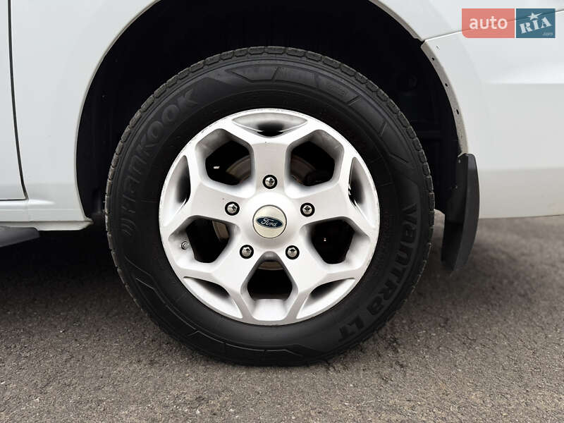 Минивэн Ford Tourneo Custom 2016 в Ровно