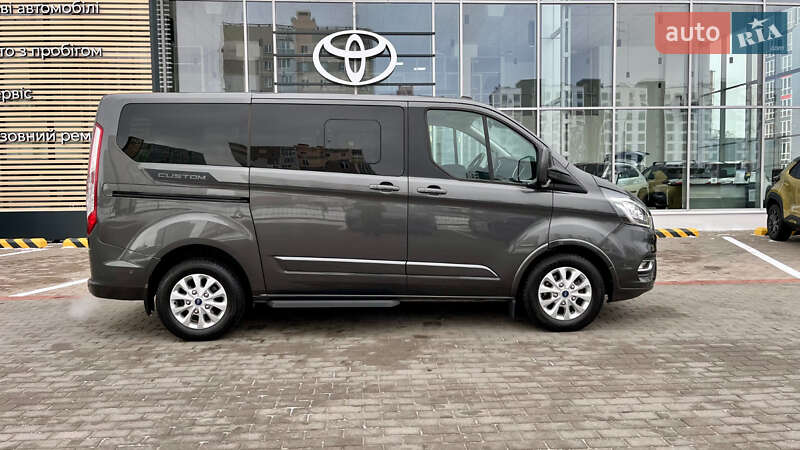 Минивэн Ford Tourneo Custom 2020 в Сваляве фото Минивэн Ford Tourneo Custom 2020 в Сваляве