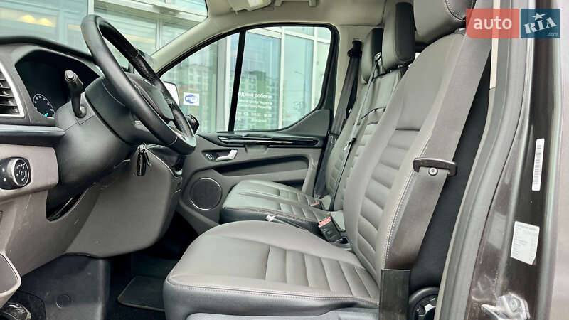 Минивэн Ford Tourneo Custom 2020 в Сваляве фото 7 Минивэн Ford Tourneo Custom 2020 в Сваляве