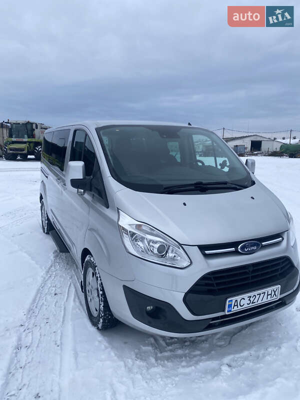 Минивэн Ford Tourneo Custom 2016 в Луцке