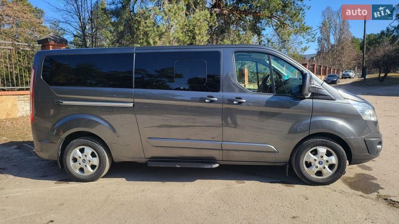 Минивэн Ford Tourneo Custom 2017 в Украинке
