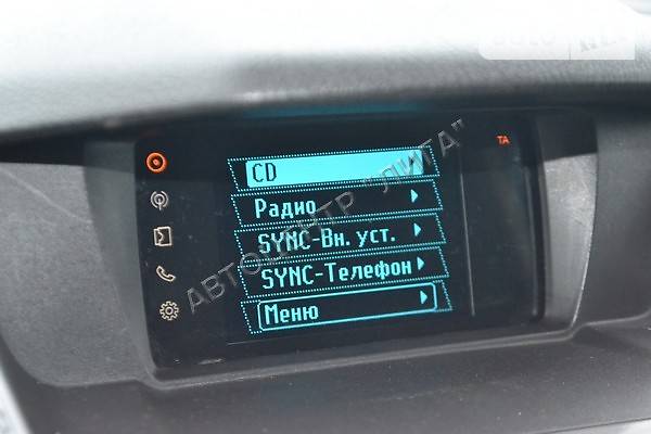 Вантажопасажирський фургон Ford Transit Connect 2015 в Хмельницькому