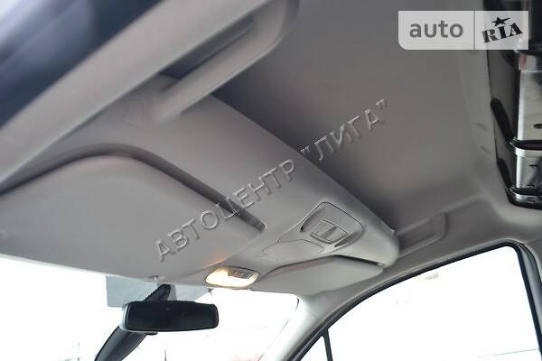 Вантажопасажирський фургон Ford Transit Connect 2015 в Хмельницькому