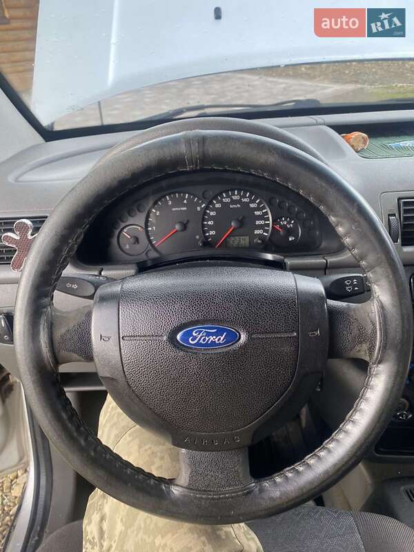 Мінівен Ford Transit Connect 2006 в Львові