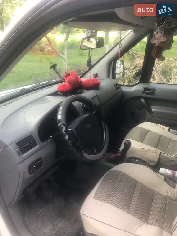 Минивэн Ford Transit Connect 2005 в Львове