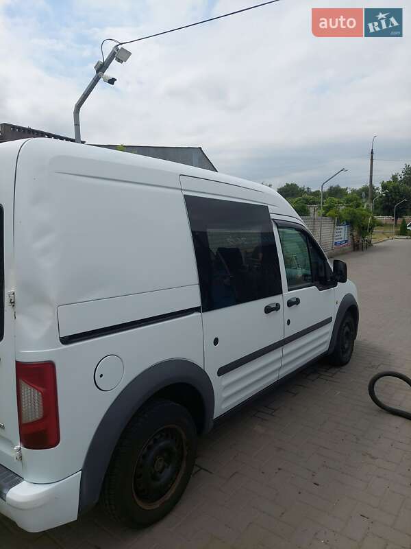 Минивэн Ford Transit Connect 2011 в Смеле