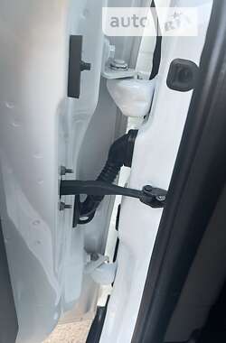 Грузовой фургон Ford Transit Connect 2019 в 