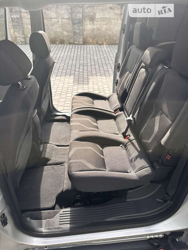 Мінівен Ford Transit Connect 2017 в Івано-Франківську фото 21 Мінівен Ford Transit Connect 2017 в Івано-Франківську