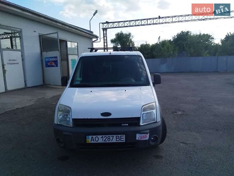 Минивэн Ford Transit Connect 2005 в Ужгороде