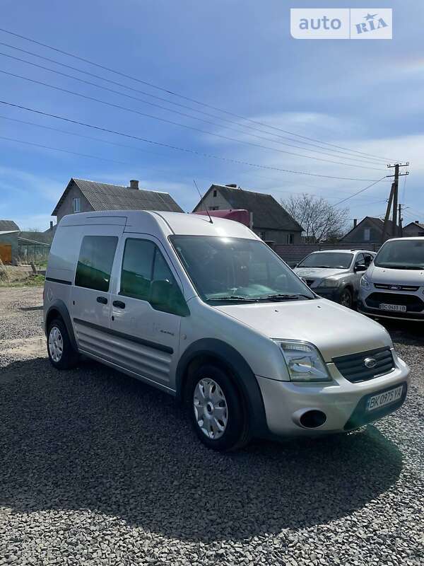 Ford Transit Connect 2011
