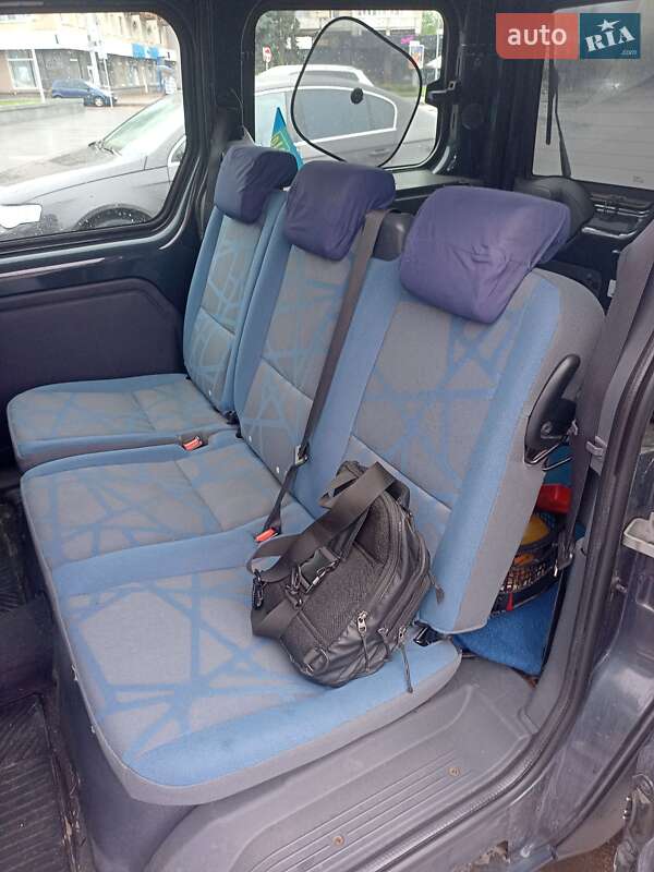 Мінівен Ford Transit Connect 2011 в Житомирі