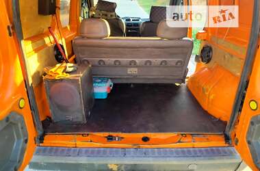 Вантажопасажирський фургон Ford Transit Connect 2003 в Одесі