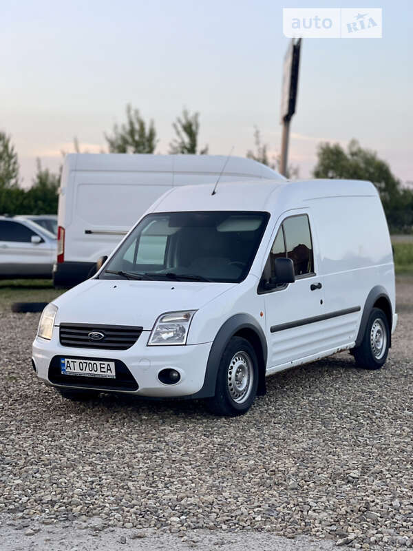 Вантажний фургон Ford Transit Connect 2013 в Коломиї