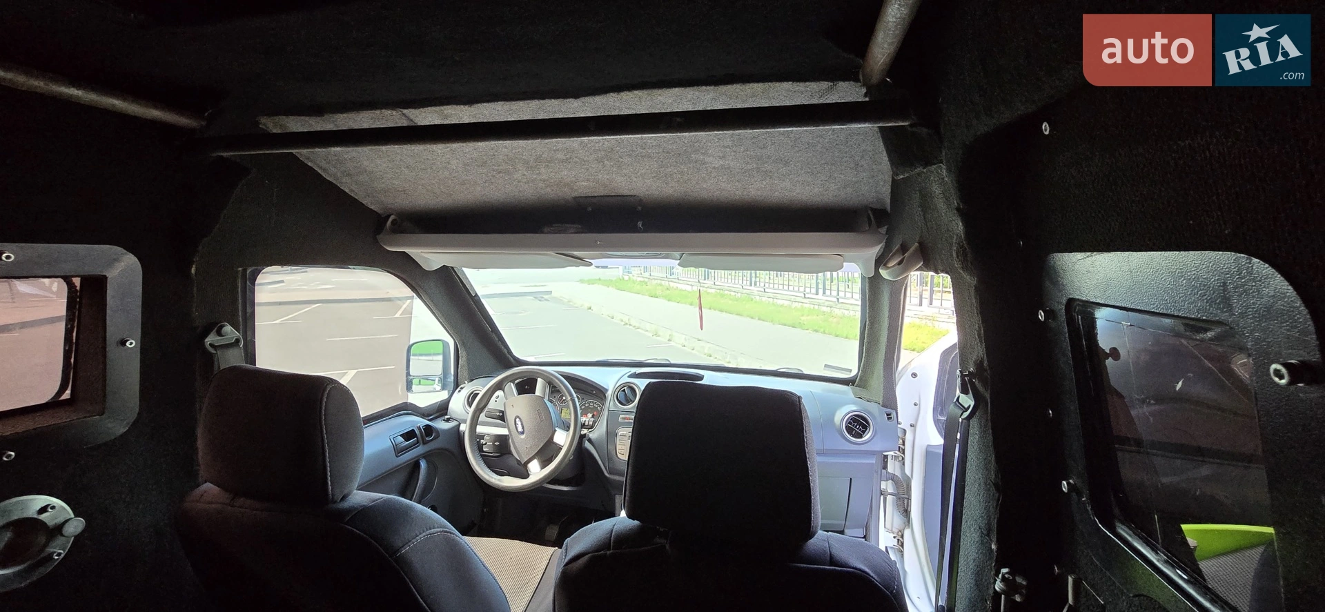 2010 Ford Transit Connect - мініатюра 22