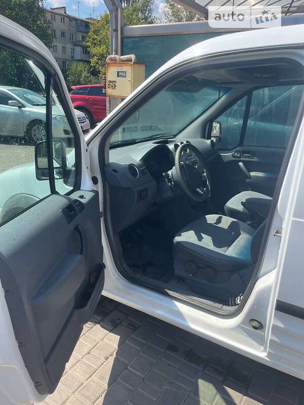 Вантажний фургон Ford Transit Connect 2013 в Одесі