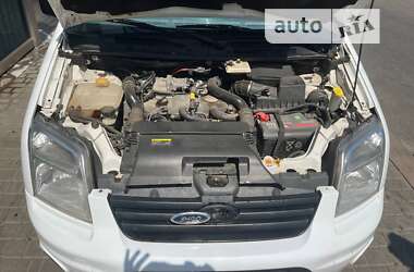 Грузовой фургон Ford Transit Connect 2013 в 