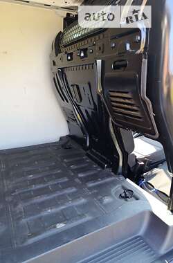 Вантажний фургон Ford Transit Connect 2016 в 
