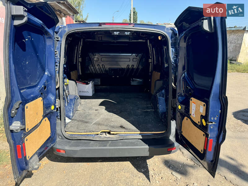 Грузопассажирский фургон Ford Transit Connect 2015 в Житомире