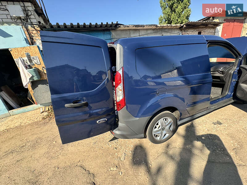 Грузопассажирский фургон Ford Transit Connect 2015 в Житомире