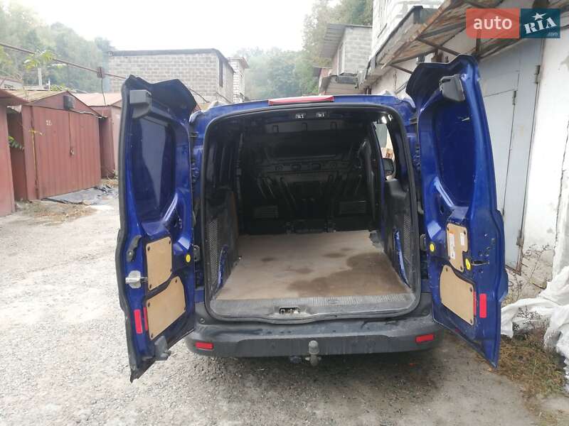 Вантажопасажирський фургон Ford Transit Connect 2015 в Києві