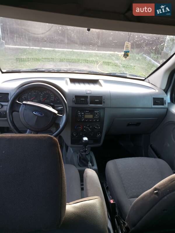 Мінівен Ford Transit Connect 2002 в Березному