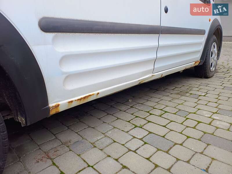 Вантажний фургон Ford Transit Connect 2007 в Івано-Франківську