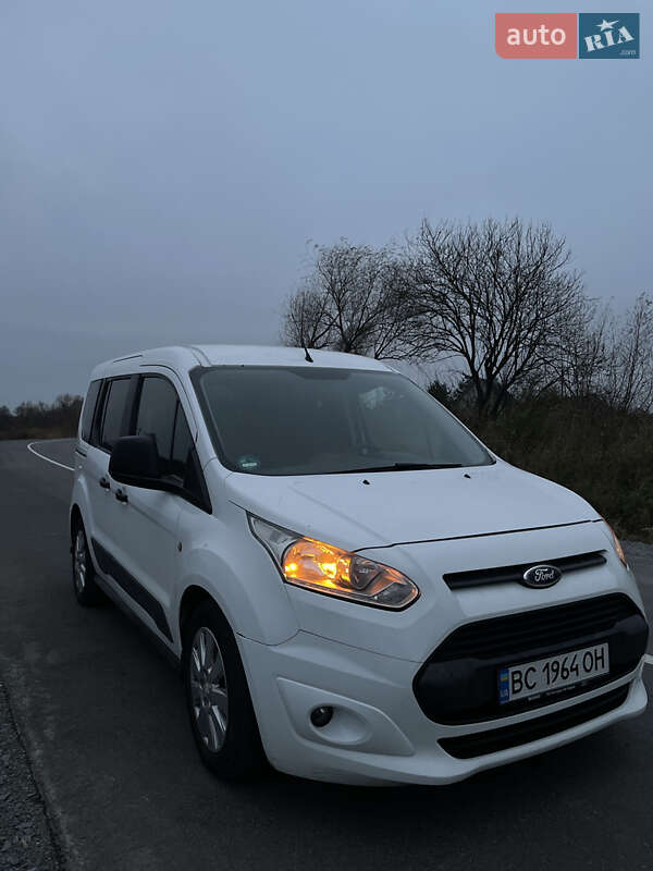 Мінівен Ford Transit Connect 2015 в Львові