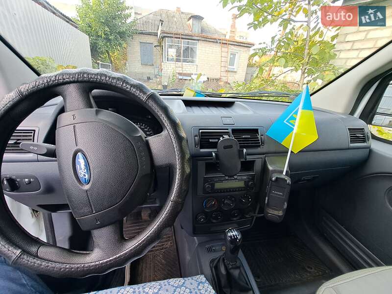 Мінівен Ford Transit Connect 2007 в Черкасах
