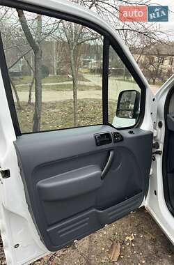 Грузовой фургон Ford Transit Connect 2010 в 