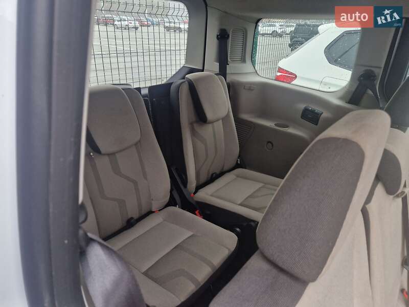 Мінівен Ford Transit Connect 2015 в Запоріжжі