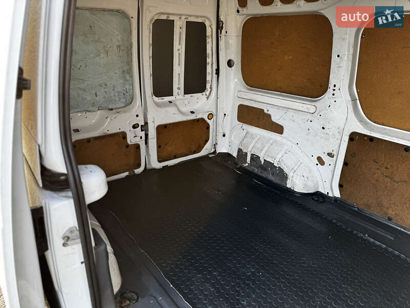 Вантажний фургон Ford Transit Connect 2012 в Черкасах фото 9 Вантажний фургон Ford Transit Connect 2012 в Черкасах