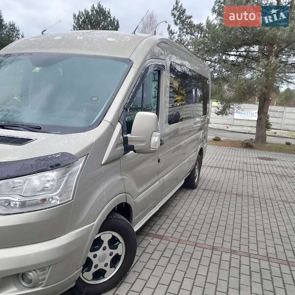 Мінівен Ford Transit Connect 2016 в Львові
