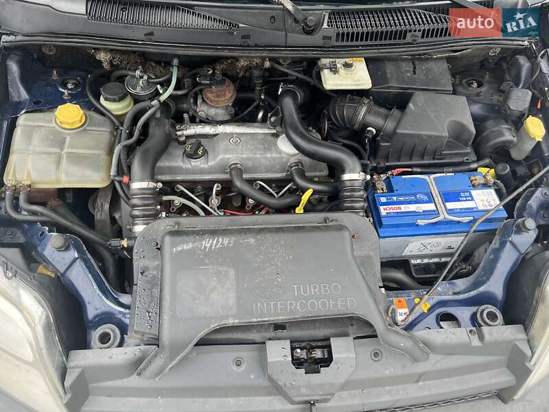 Мінівен Ford Transit Connect 2004 в Боярці фото 9 Мінівен Ford Transit Connect 2004 в Боярці