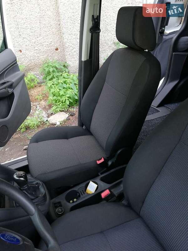 Вантажний фургон Ford Transit Connect 2013 в Житомирі