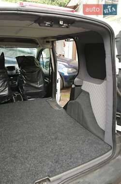 Грузовой фургон Ford Transit Connect 2013 в 