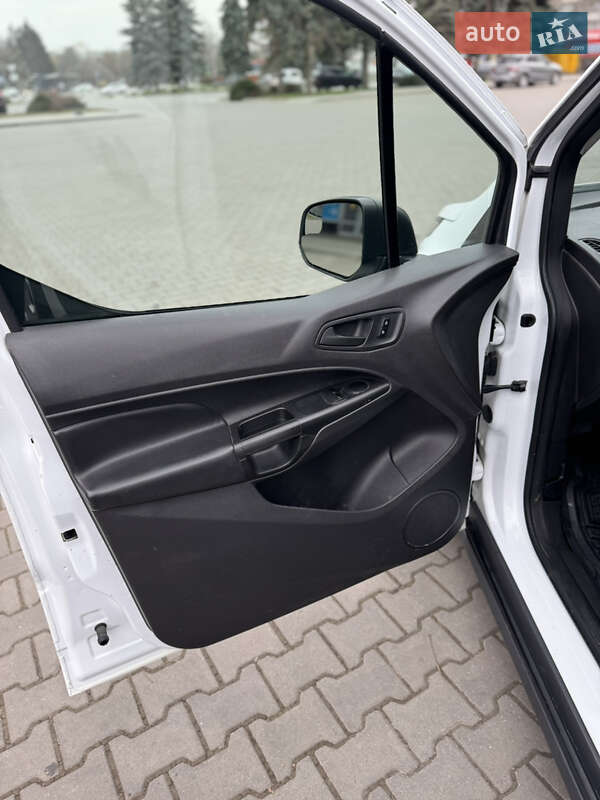 Грузовой фургон Ford Transit Connect 2014 в Черновцах