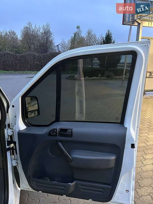 Минивэн Ford Transit Connect 2007 в Мукачево