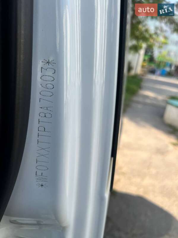 Мінівен Ford Transit Connect 2008 в Чернівцях