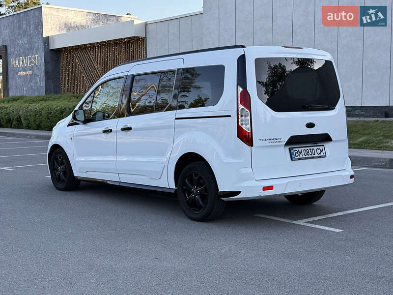Минивэн Ford Transit Connect 2016 в Киеве