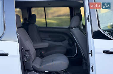 Минивэн Ford Transit Connect 2016 в 