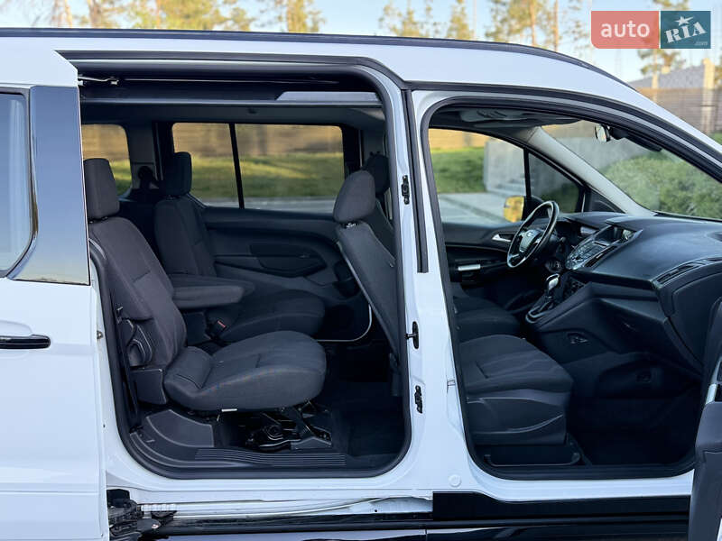 Минивэн Ford Transit Connect 2016 в Киеве