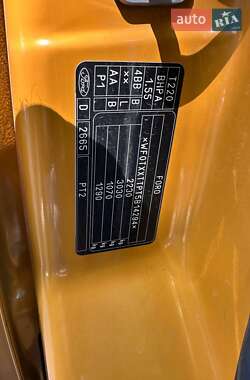 Грузовой фургон Ford Transit Connect 2005 в 