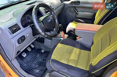 Грузовой фургон Ford Transit Connect 2005 в 