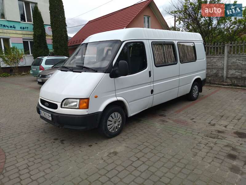 Минивэн Ford Transit Connect 2002 в Луцке