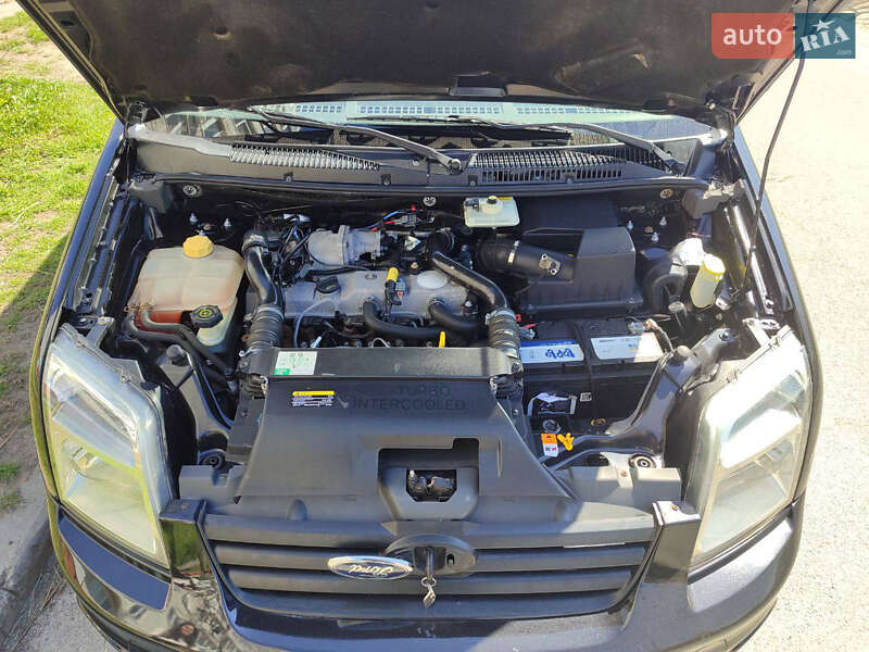 Вантажний фургон Ford Transit Connect 2012 в Києві